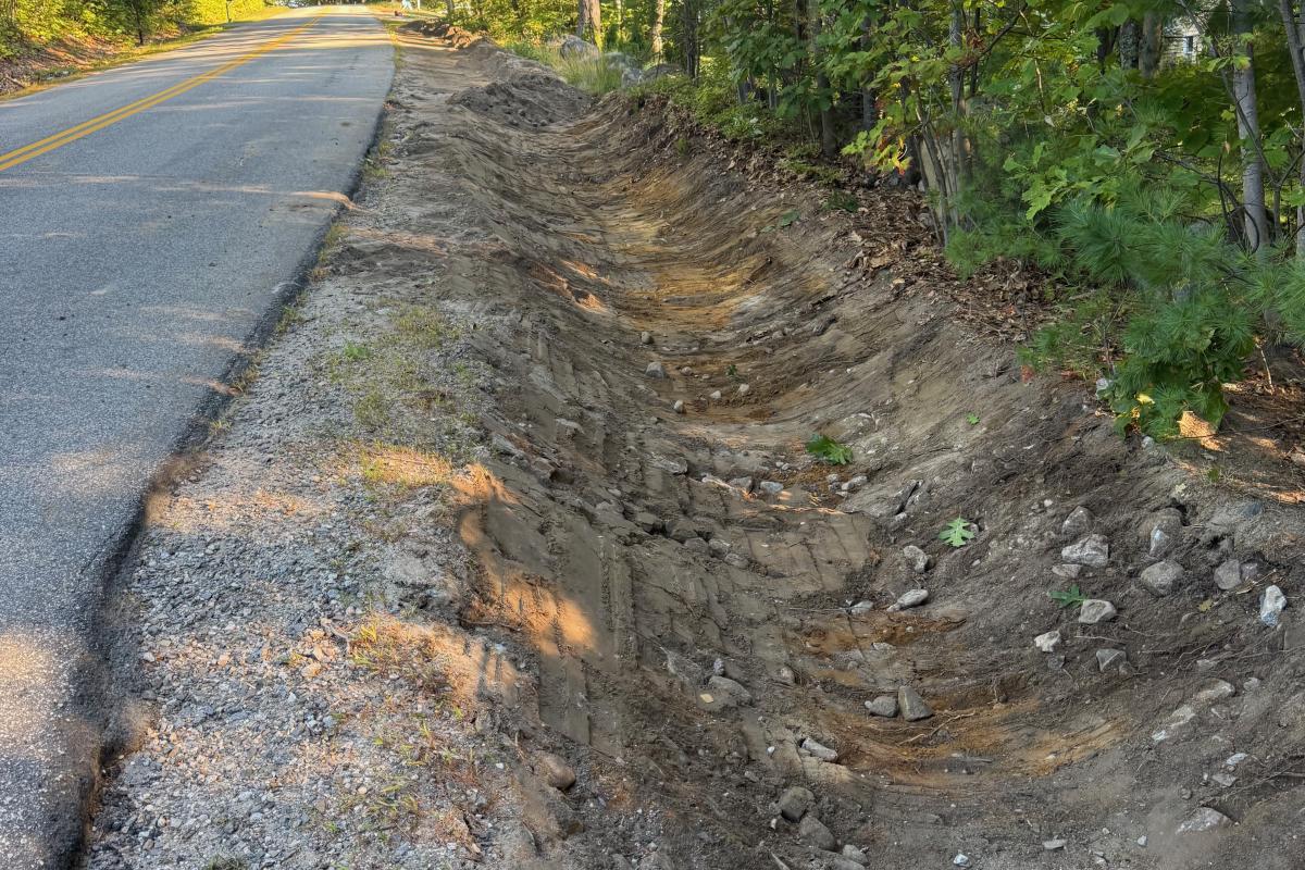 Quaker Ridge Road Ditching